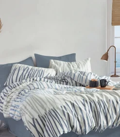 2 persoons beddengoed 240x220 cm+2 kussenslopen 65x65 cm in katoen