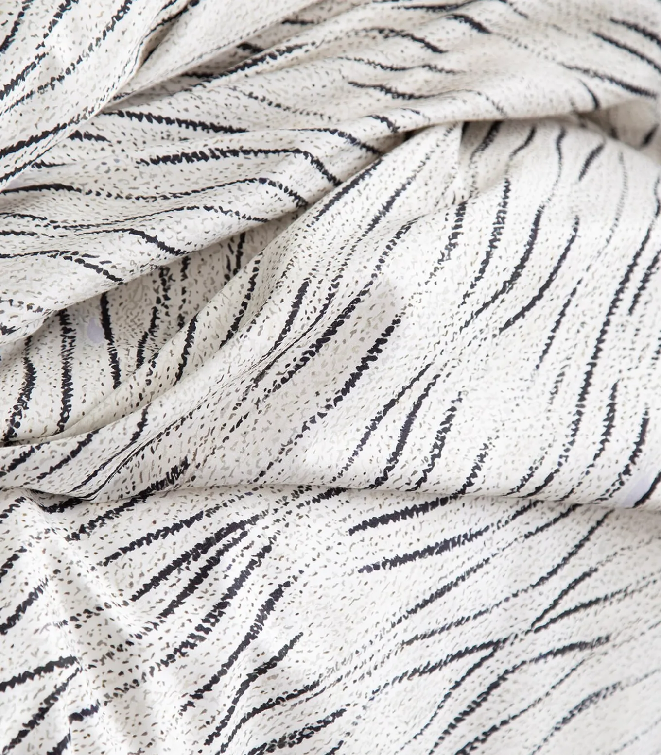 2 persoons beddengoed 240x220 cm+2 kussenslopen 63x63 cm katoensatijn