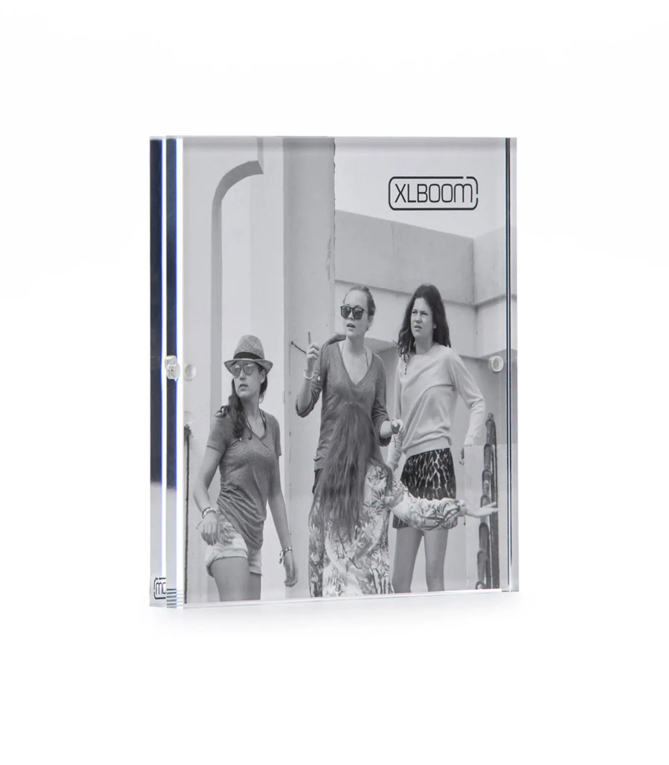 Acrylic Fotokader 18 x 18