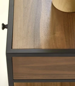 Agra - Nachtkastje in massief acacia en metaal