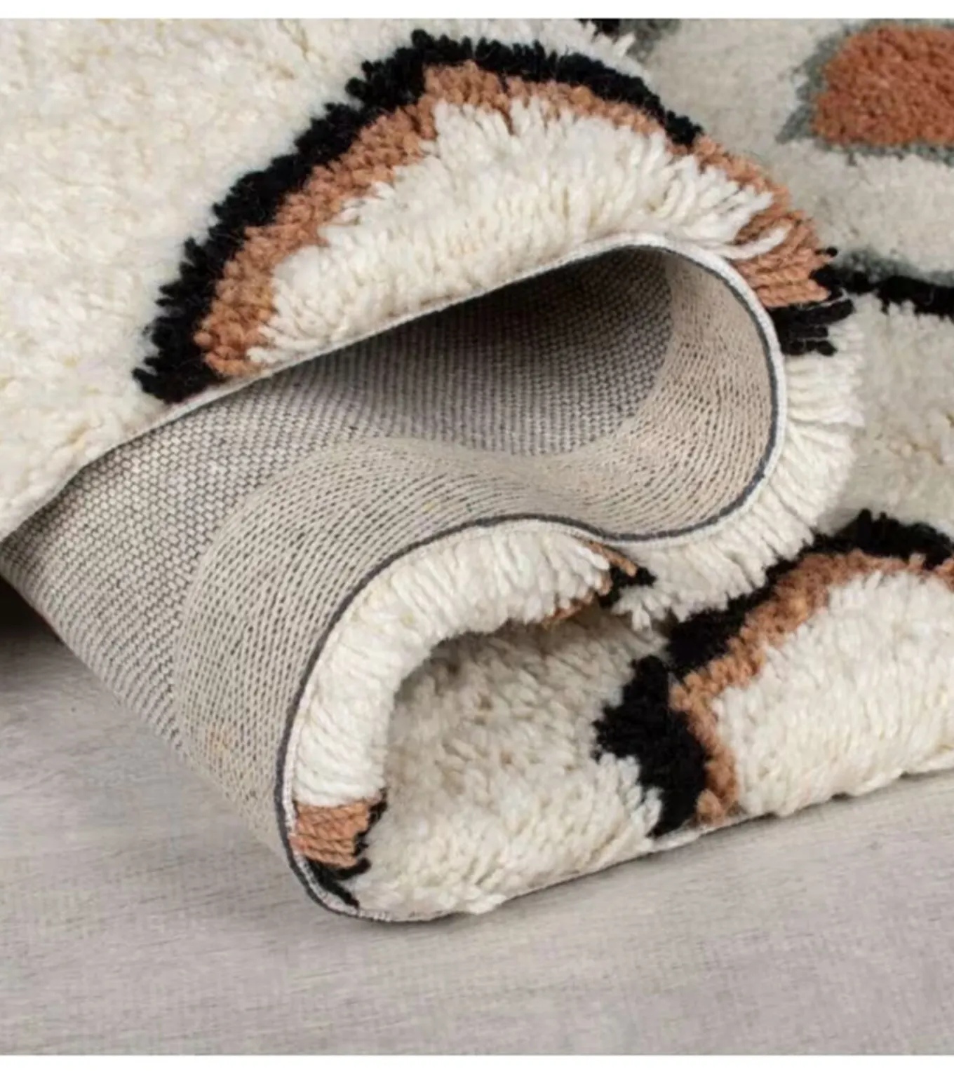 Berbers handgemaakt wollen tapijt RADIM