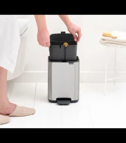 Brabantia Bo Pedaalemmer, 4 liter, stil sluitend, kunststof binnenemmer - Matt Steel Fingerprint Proof