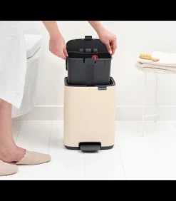 Brabantia Bo Pedaalemmer, 7 liter, stil sluitend, kunststof binnenemmer - Soft Beige