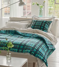 Chennai Azure - Gewatteerde deken met print