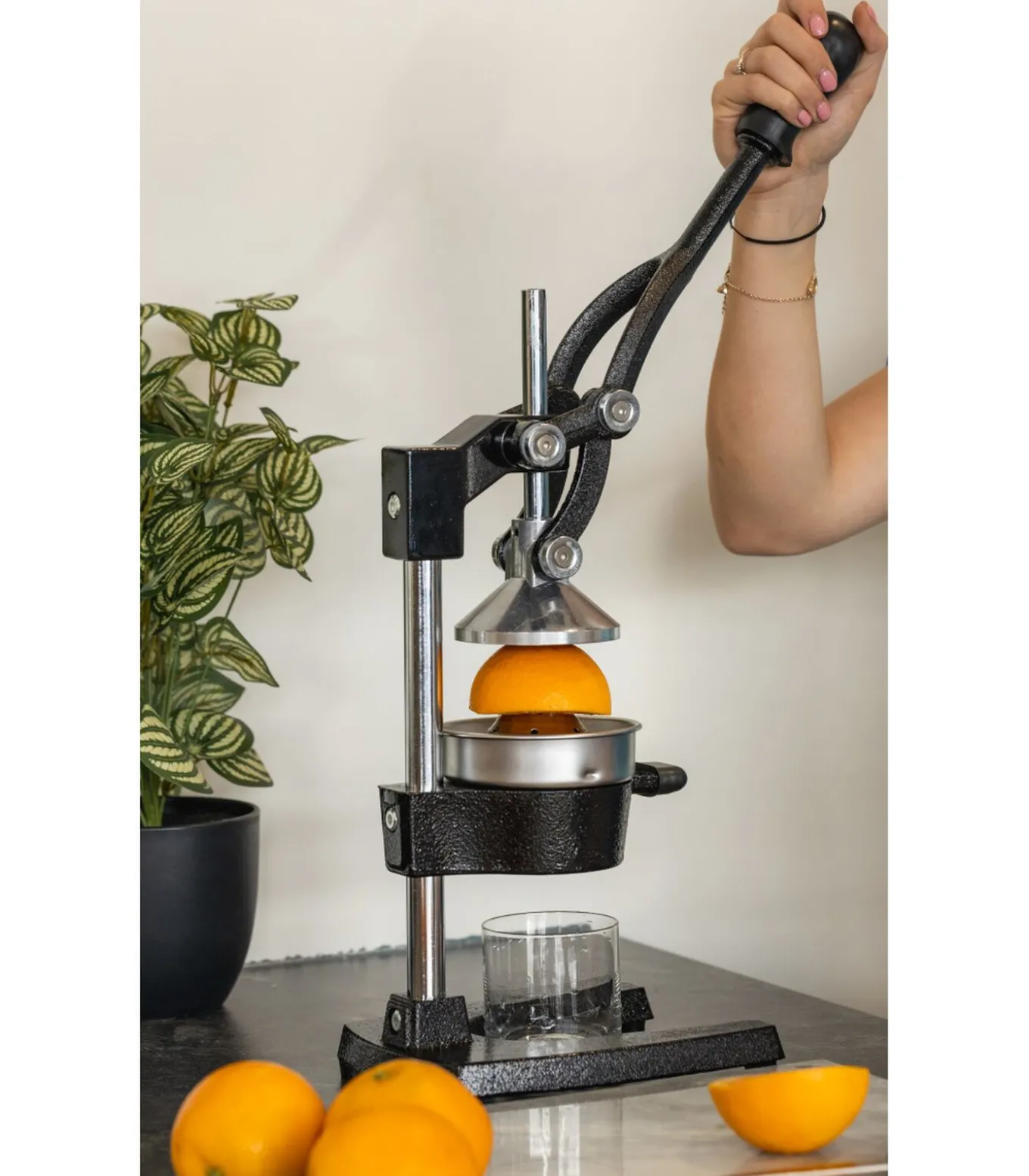 Citruspers - Gietijzer - Hevelmodel - Zwart