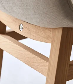 Cocoon - Linen stoel van eikenhout