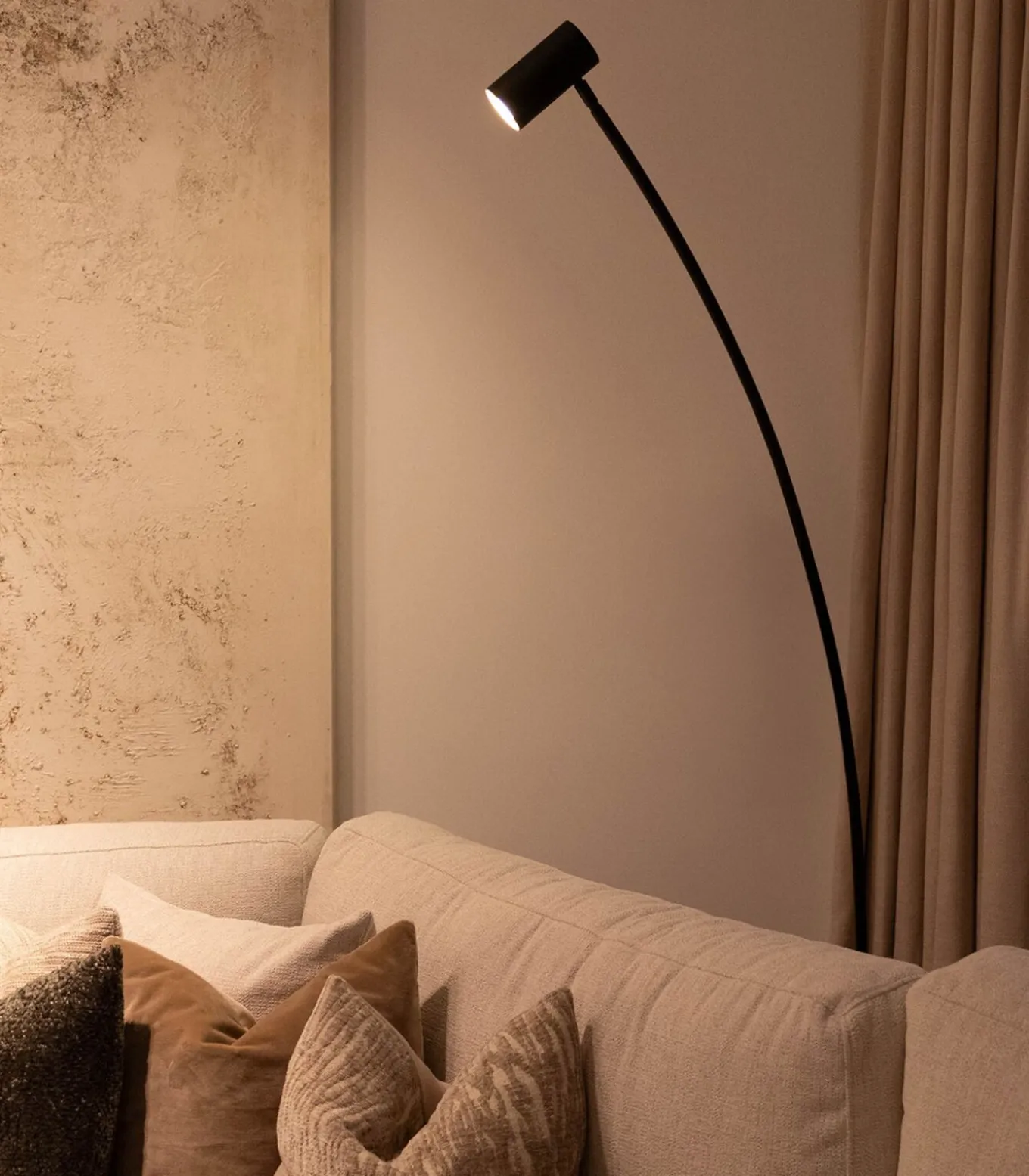 Floyd - Vloerlamp - Zwart