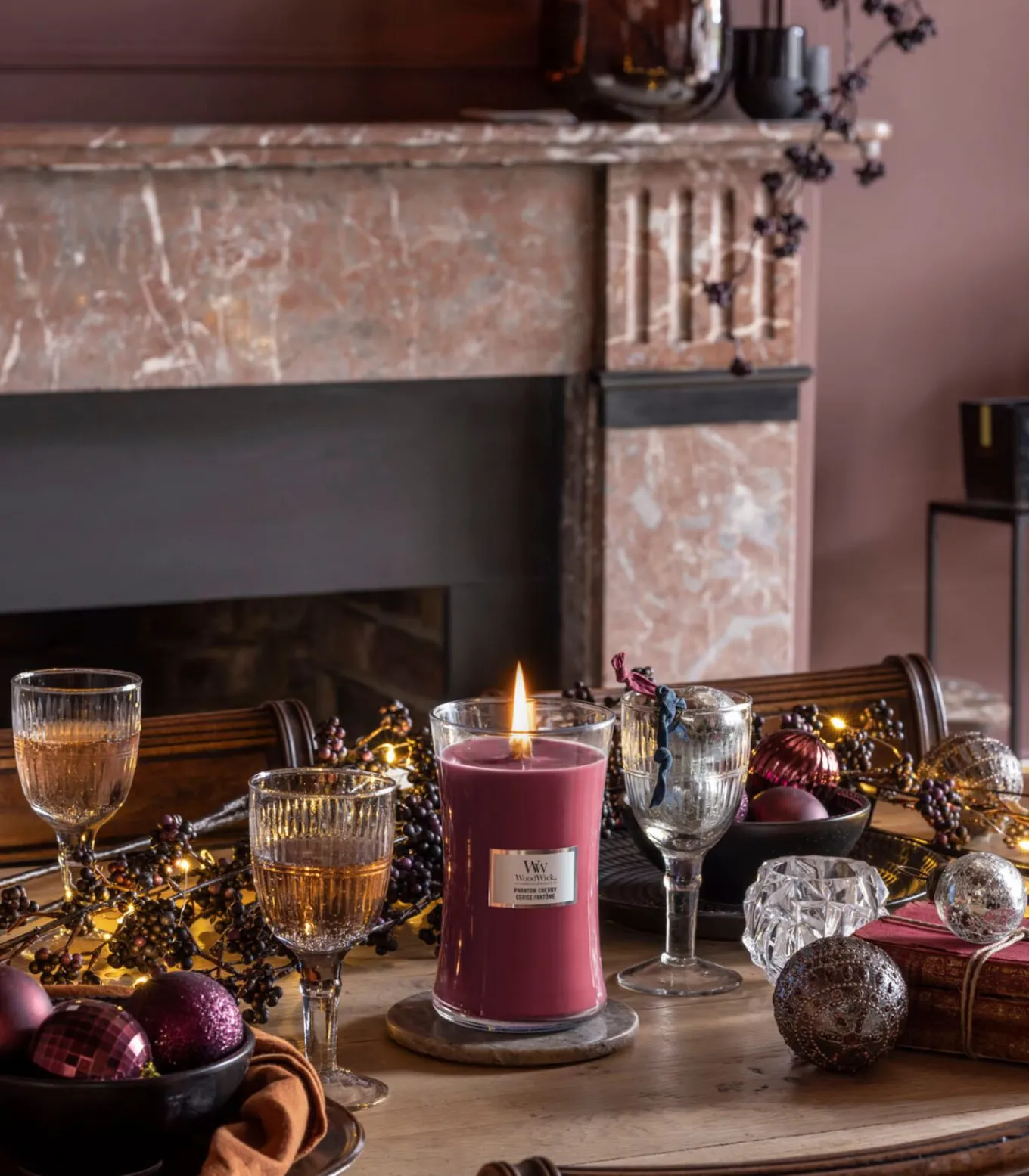 Geurkaars Phantom Cherry Medium Candle