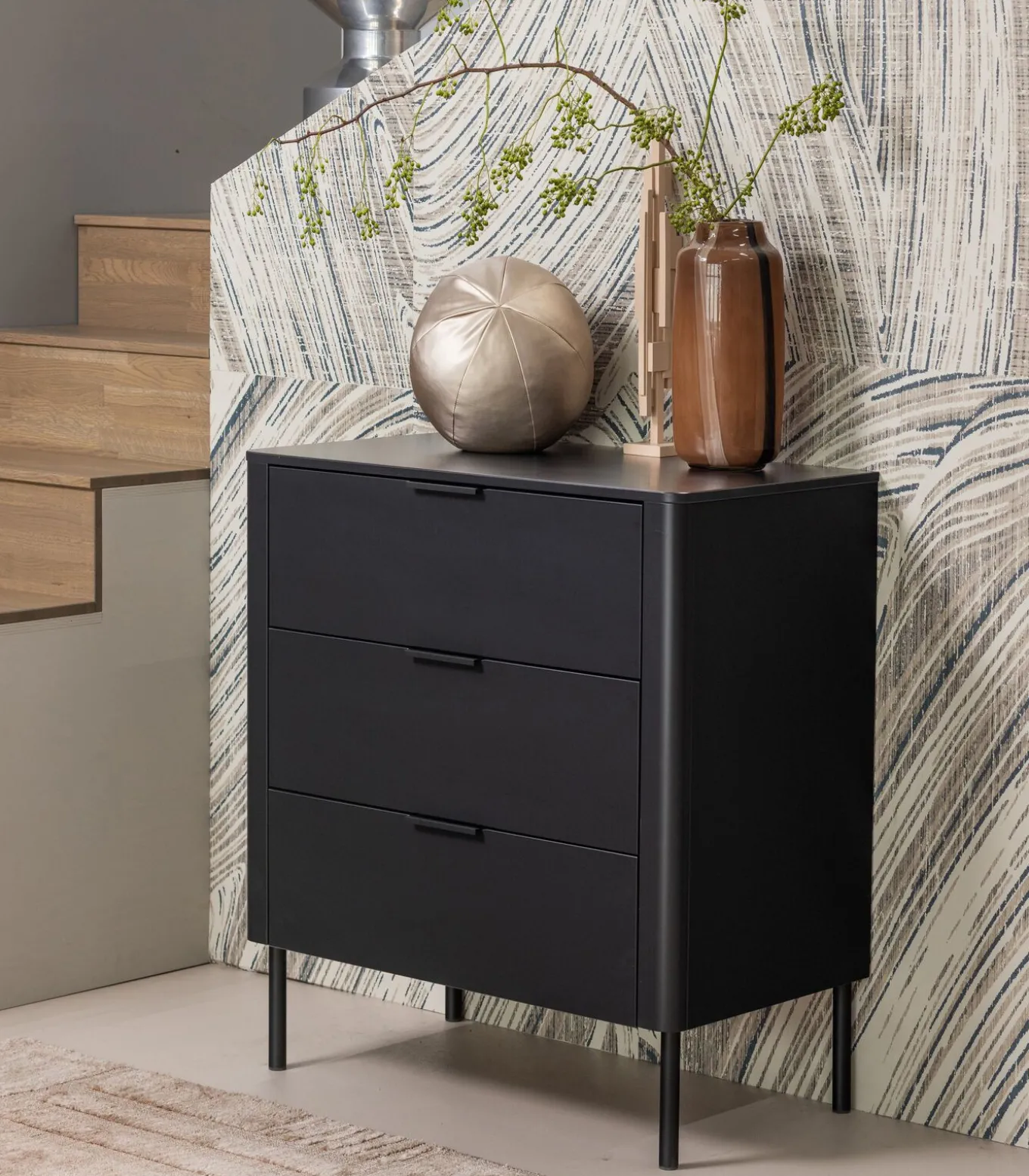 Gunnar Ladekast - Grenen - Matzwart - 93x94x52