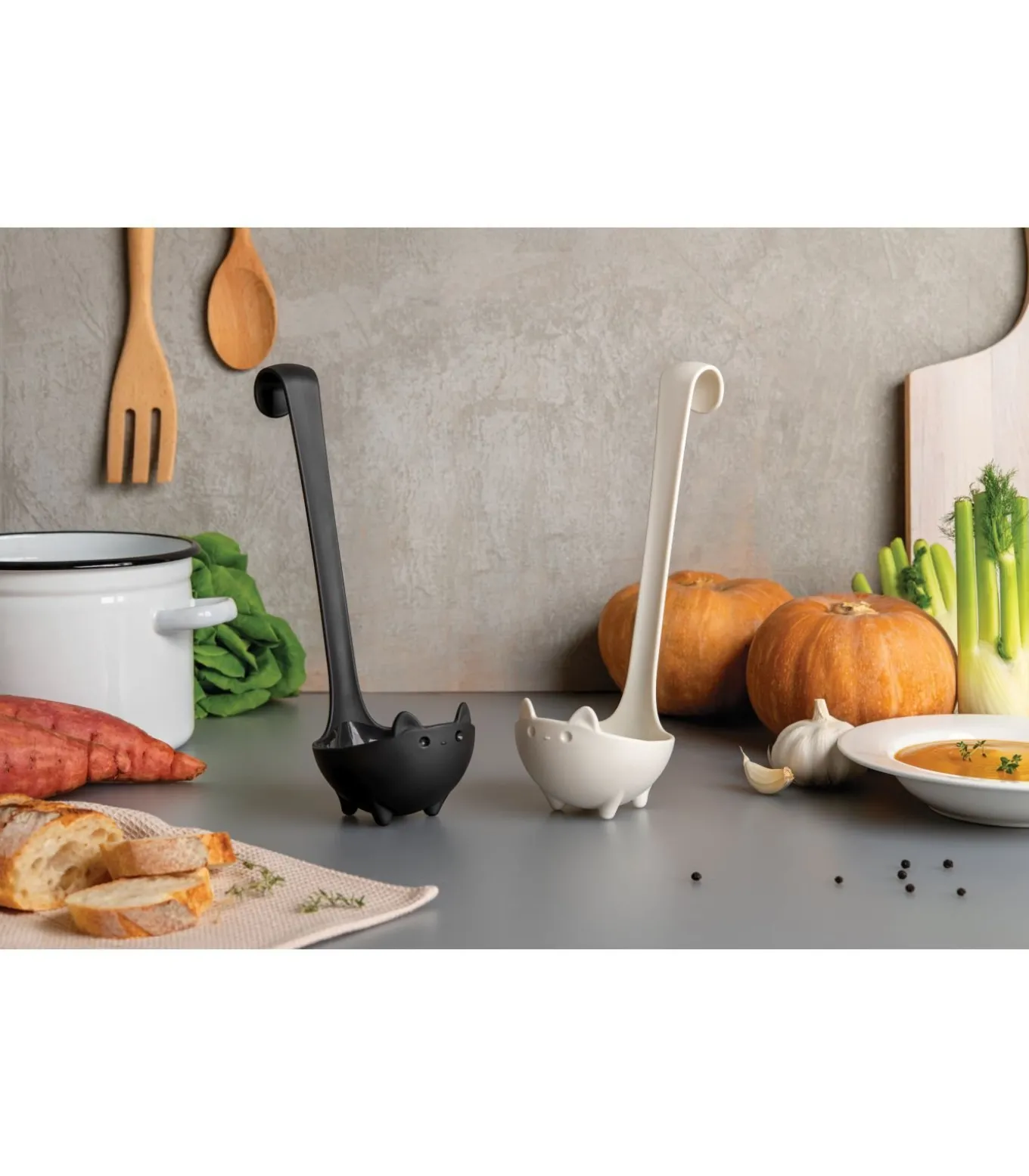 Katie Soeplepel - wit