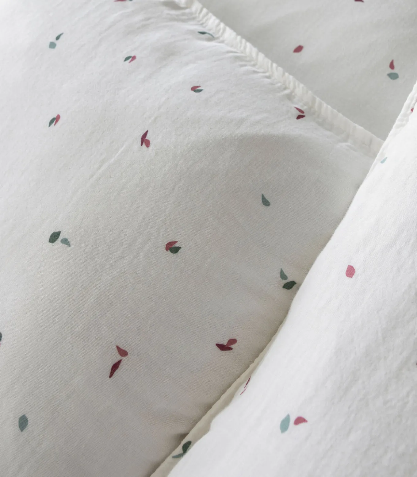 Kussensloop van mousseline katoen, DUIZEND EN EEN BLADEREN
