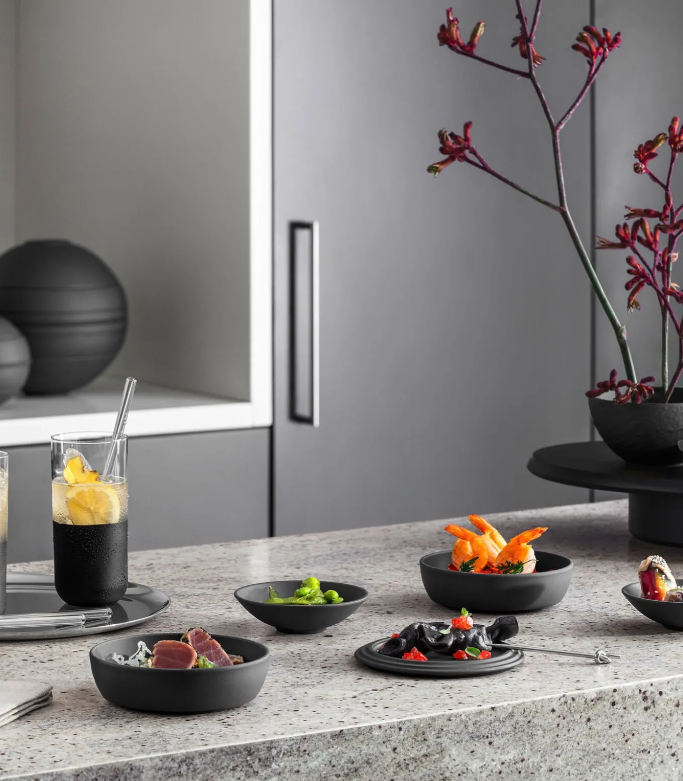 La petite Boule black Iconic