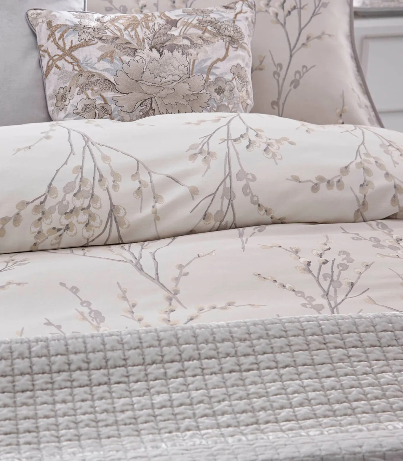 Laura Ashley Pussy Willow Dove Grey