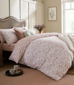 Laura Ashley Shepherds Purse Blush Pink