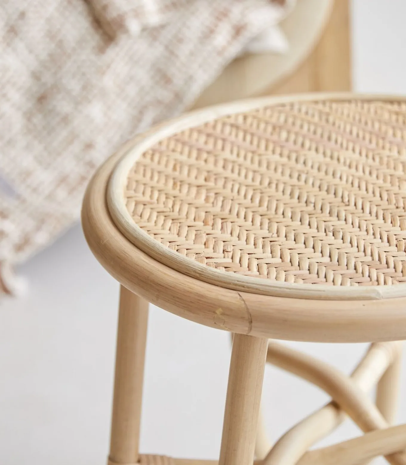 Lina - Rotan banktafel