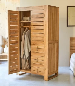 Minimalys - Hangkast van massief teakhout