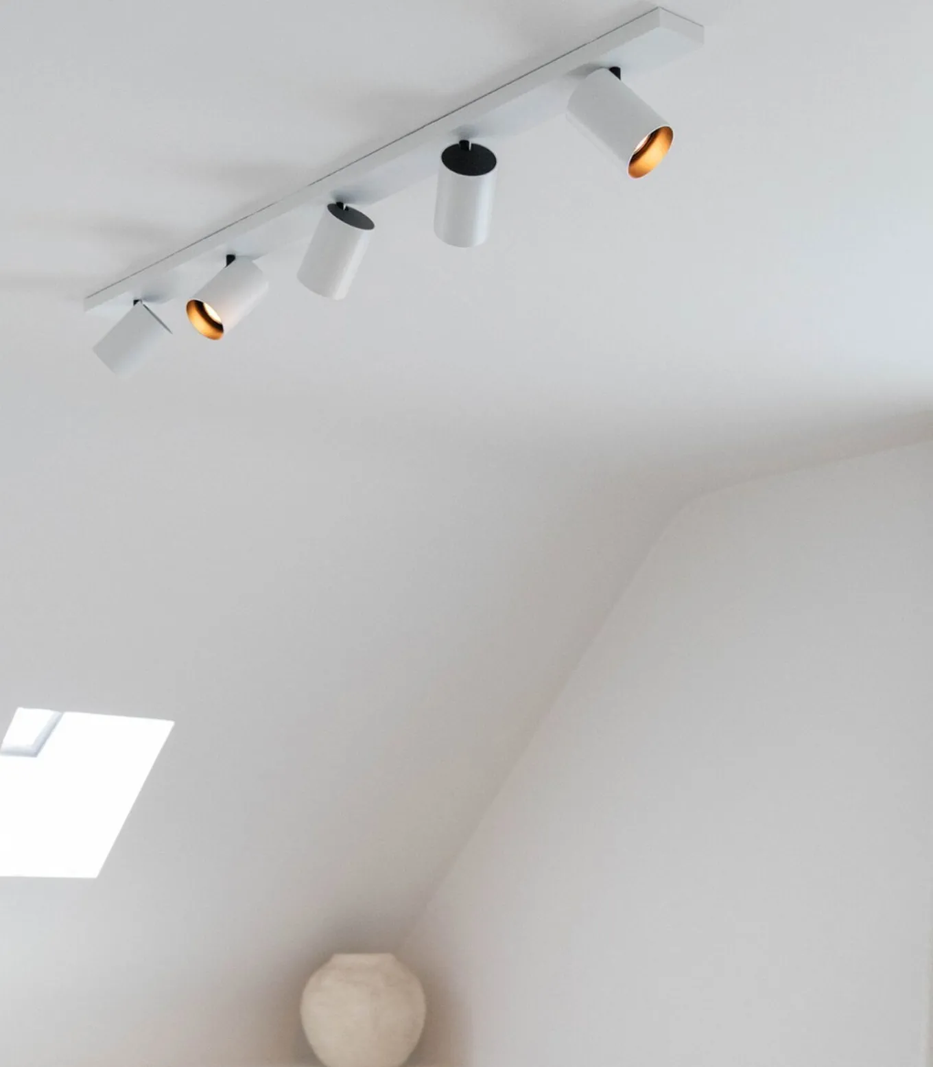 Nuo 5 - Plafondspot - Wit & Zwart