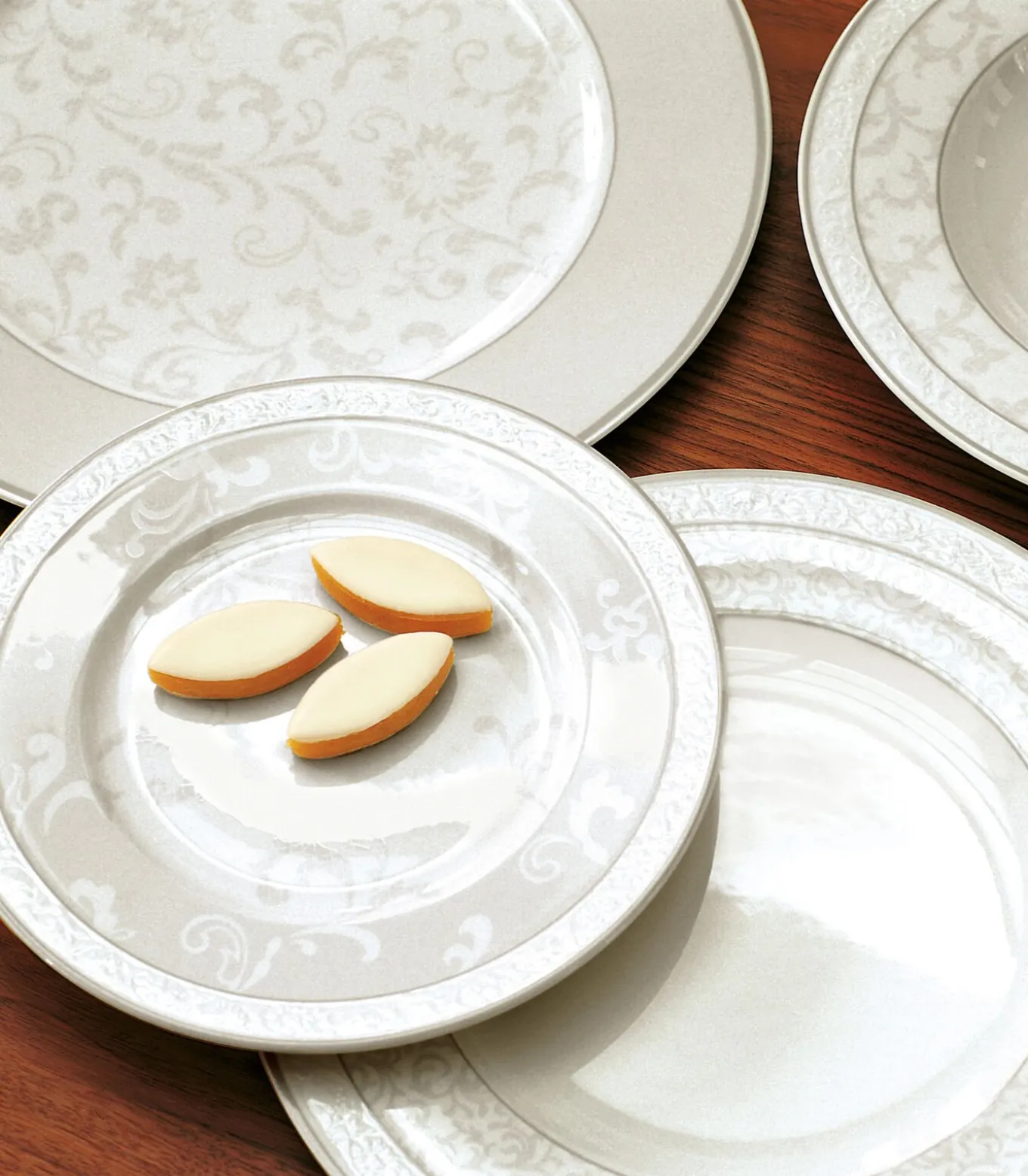 Plaatsbord Gray Pearl