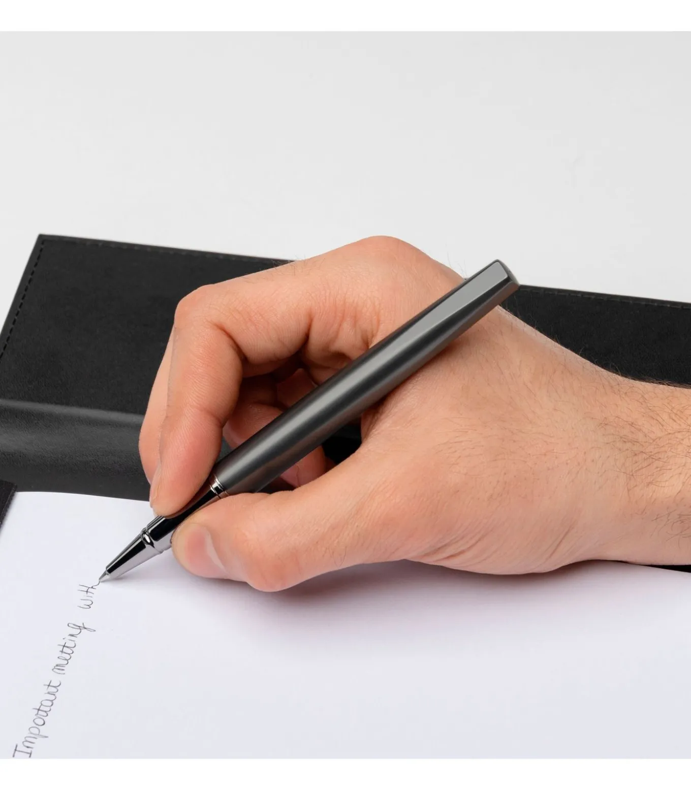 Rollerpen Corium Black