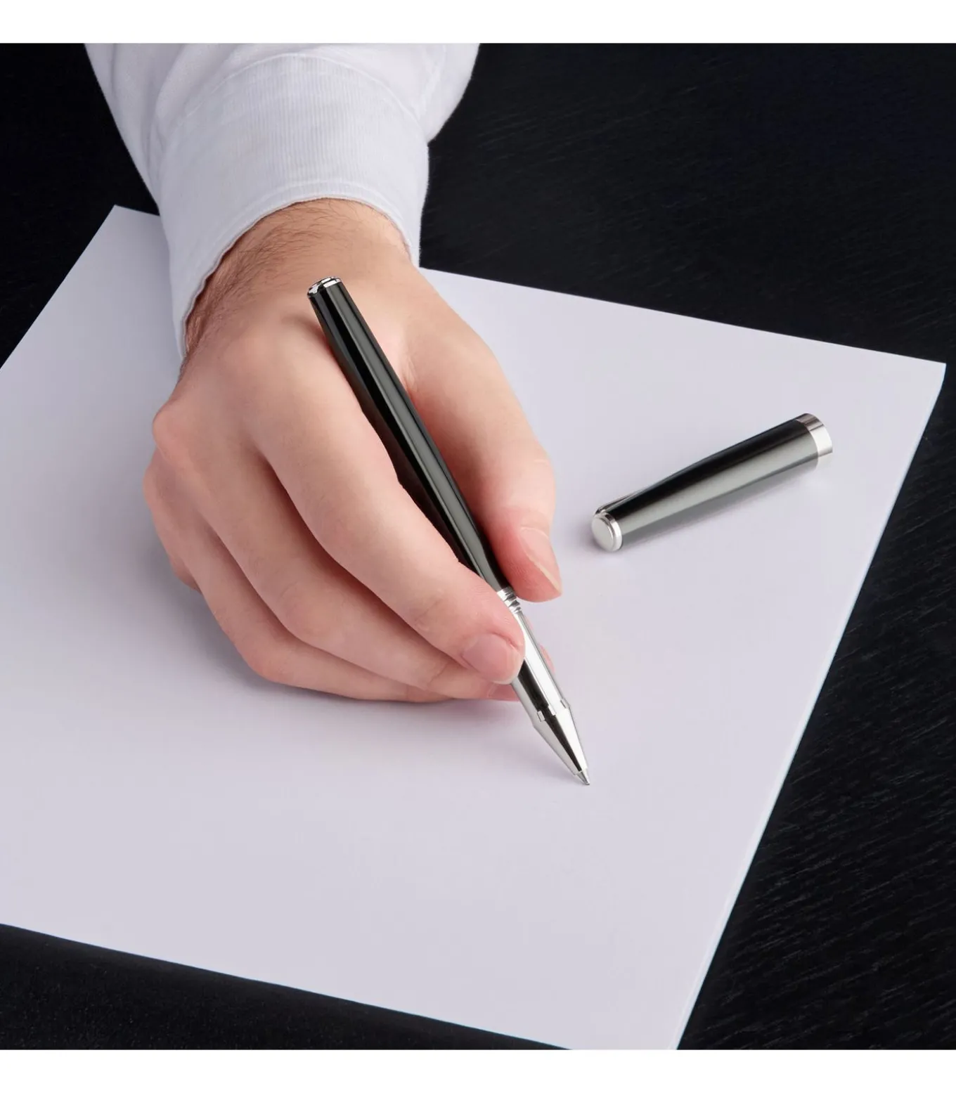 Rollerpen Islington Black