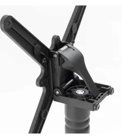 Set van wit marmeren verstelbare terrastafel en 2 rode stoelen