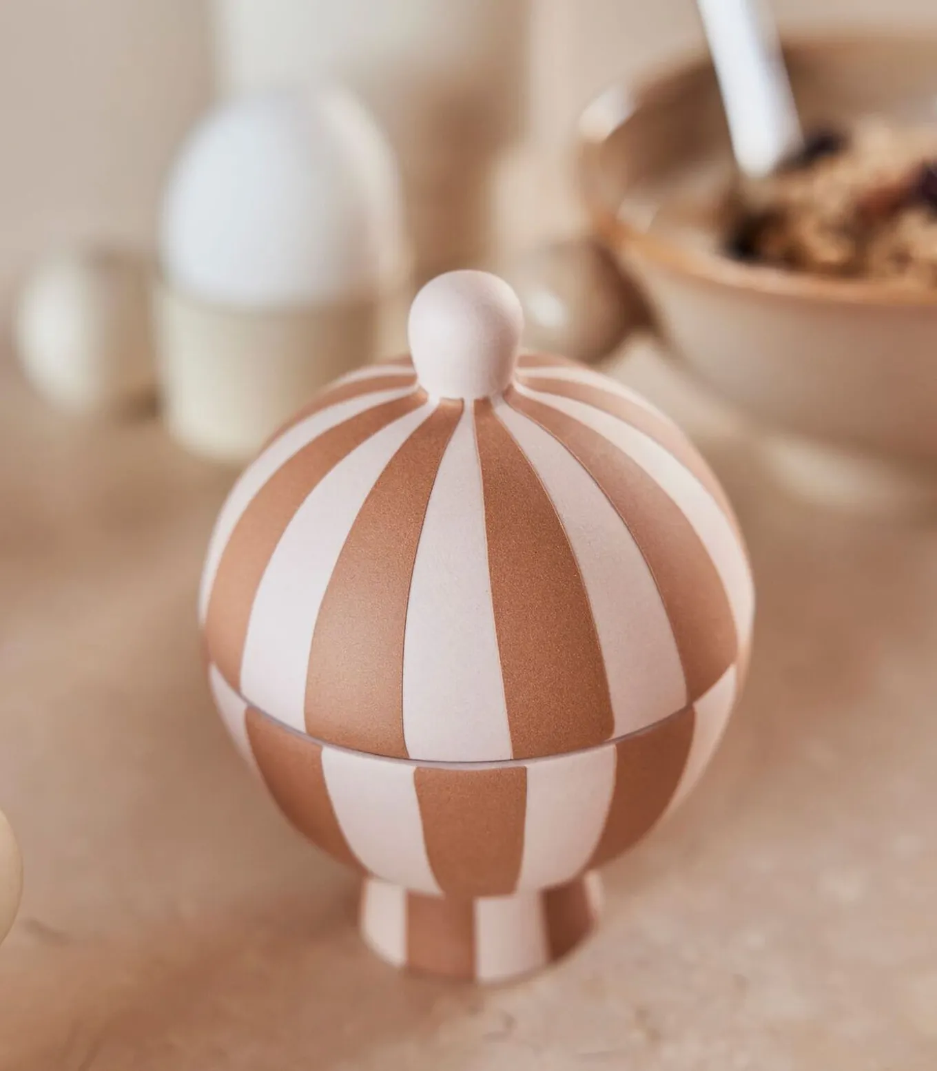 Snoepdoos van steengoed