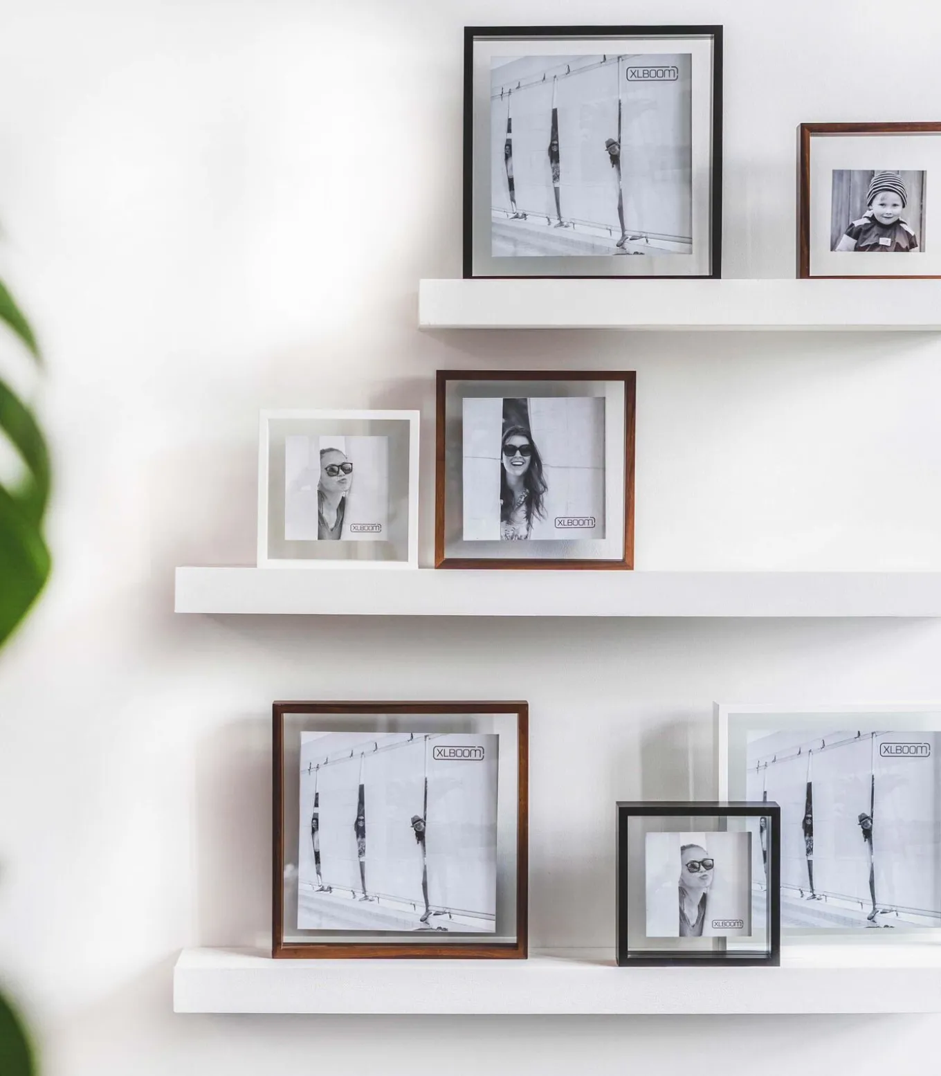 SQUARE FLOATING Box 32 x 32 wit