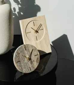 Tafelklok 20cm travertijn grijs Zone