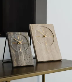 Tafelklok 16xH23,5cm travertijn beige Zone