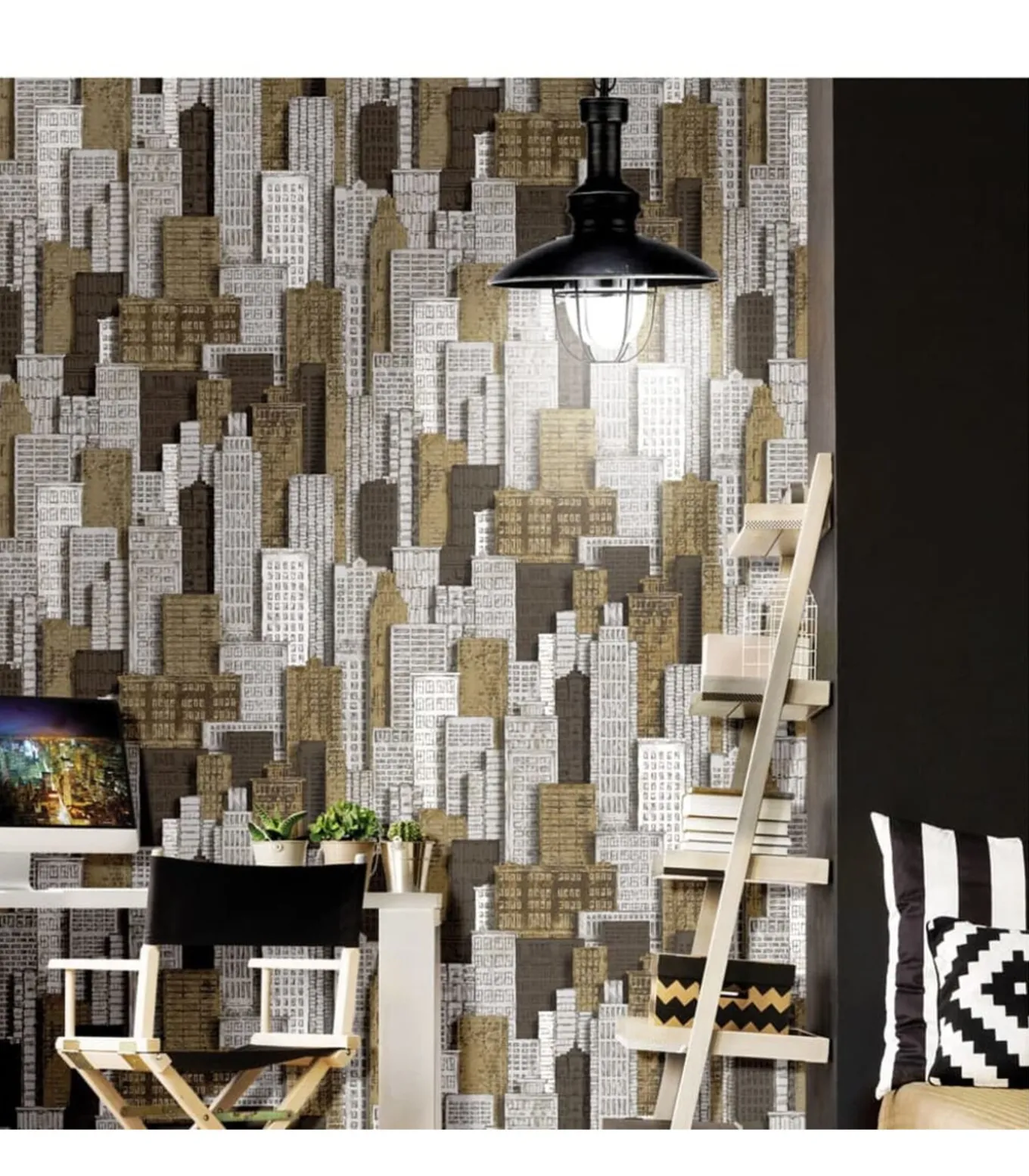 Urban Friends & Coffee Behang stadsappartementen wit en goudkleurig
