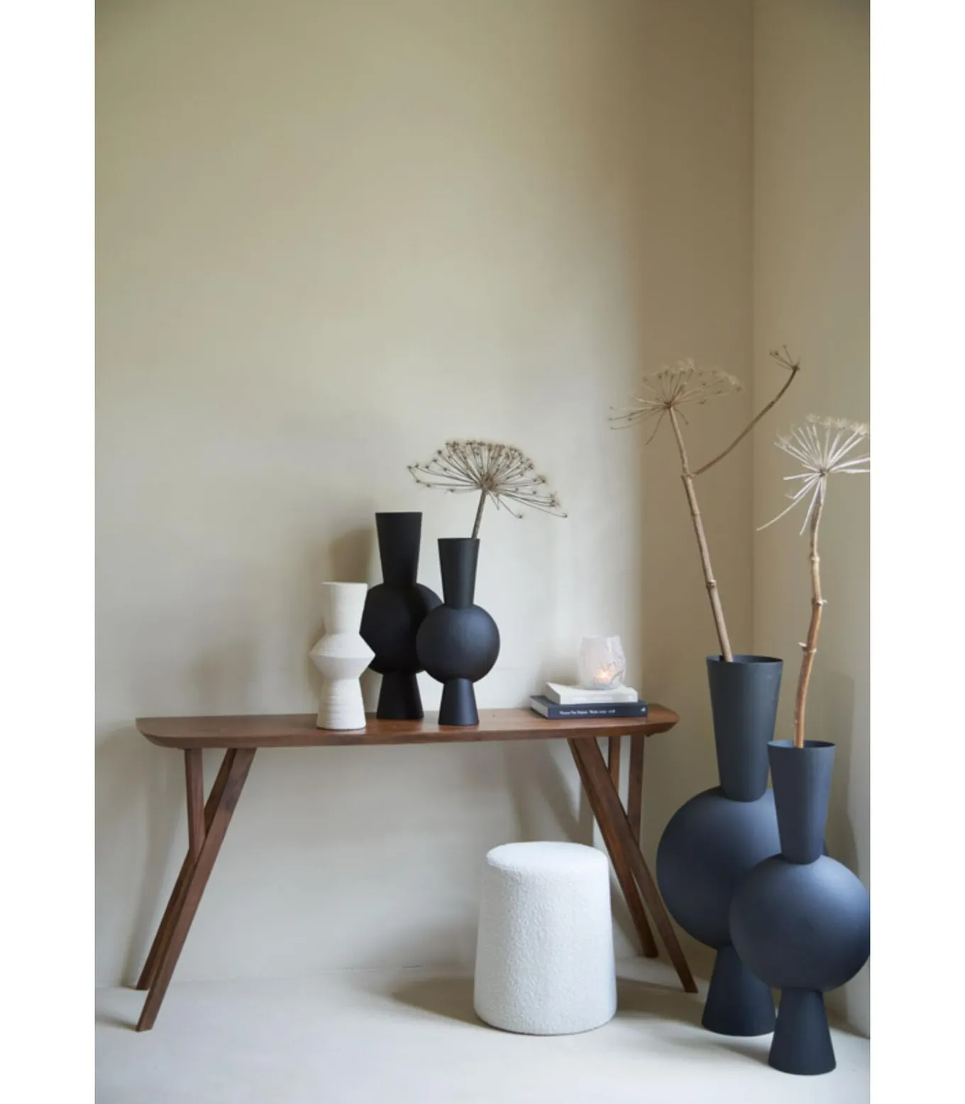 Vaas Kavandu - Zwart - 47x26x100cm