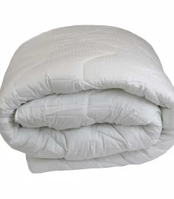 Warm wit synthetisch winterdekbed 240x260 cm