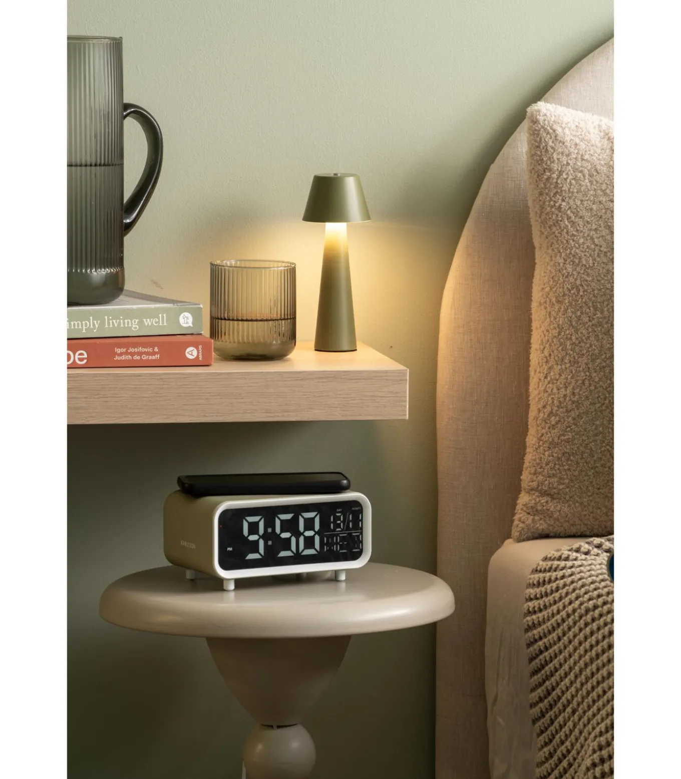 Wekker Chunky Led - Theegroen - 17x11x8.6cm