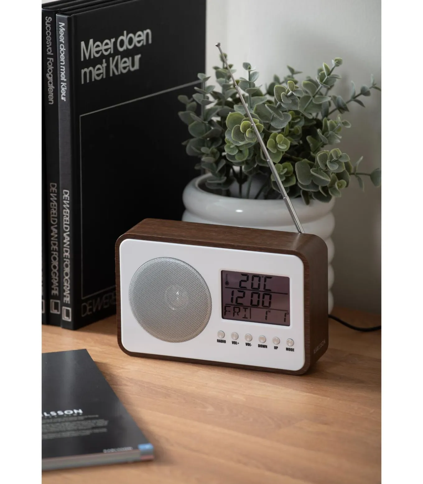 Wekker Fm Radio - Donker hout - 19.2x6.6x12.5cm