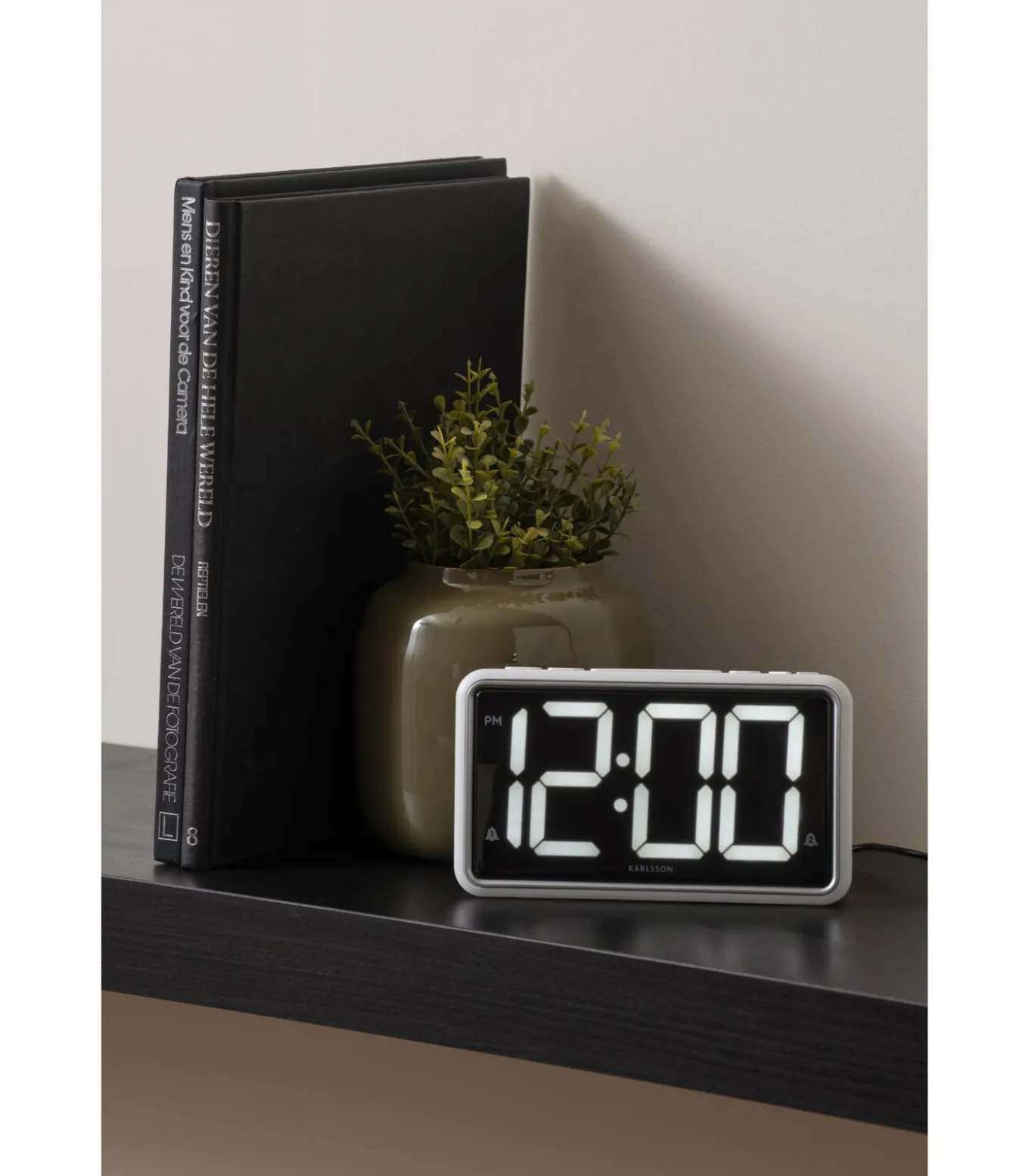 Wekker New Retro - Wit - 16.5x4.5x9cm