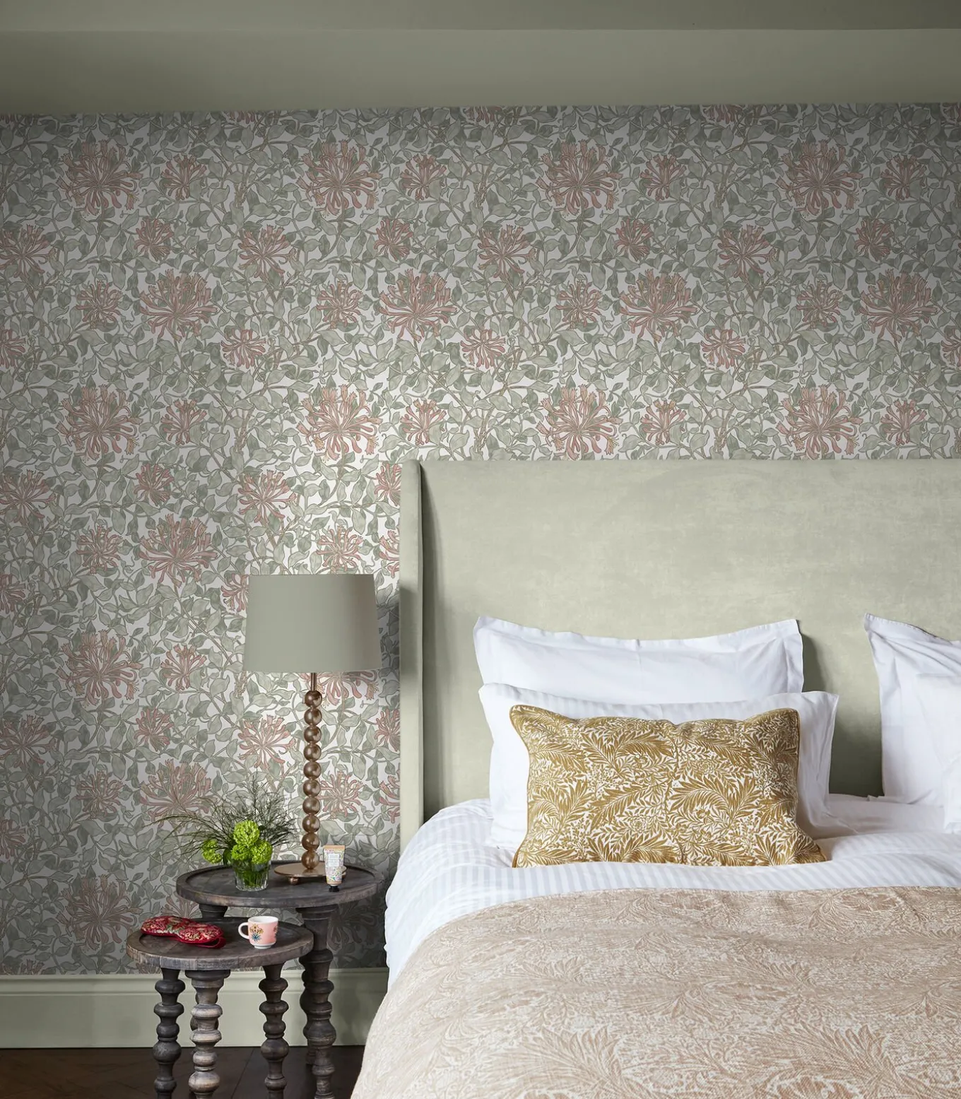 William Morris at Home Vliesbehang - Honeysuckle Maytime - 1000x52